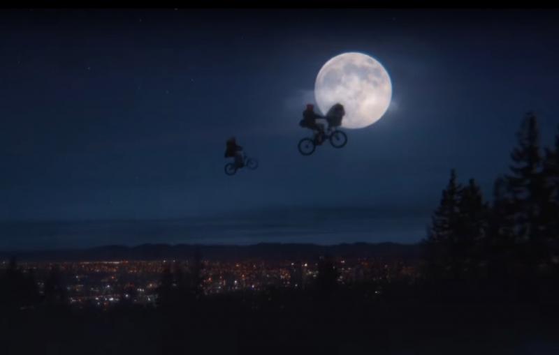 E. T. L'extraterrestre, sequel, spot