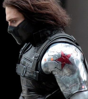 Sebastian Stan Bucky Barnes  Soldato d'Inverno