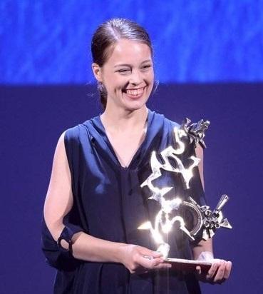 Paula Beer premio venezia 73