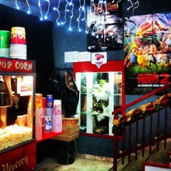 Ingresso biglietteria e macchina dei pop corn del cinema Marconi di Castelvetrano