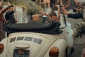 Immagine 1 - Per tutta la vita, immagini del film con Ambra Angiolini, Luca Bizzarri, Carolina Crescentini, Claudia Gerini