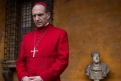 Immagine 2 - Conclave, immagini del film di Edward Berger con Ralph Fiennes, Stanley Tucci, John Lithgow, Isabella Rossellini
