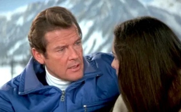 Immagine 3 - Agente 007 Solo per i tuoi occhi (1981), immagini del film di John Glen con Roger Moore e Carole Bouquet