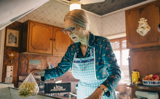 Immagine 11 - Metti la nonna in freezer, foto e immagini tratte dal divertente film con Fabio De Luigi e Miriam Leone
