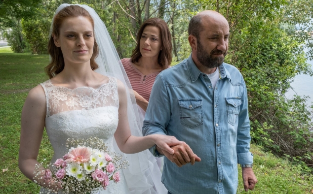 Immagine 1 - Cento Domeniche, immagini e foto del film di e con Antonio Albanese e con Liliana Bottone e Bebo Storti