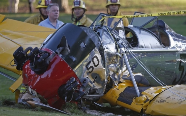 Immagine 14 - Harrison Ford, incidente aereo