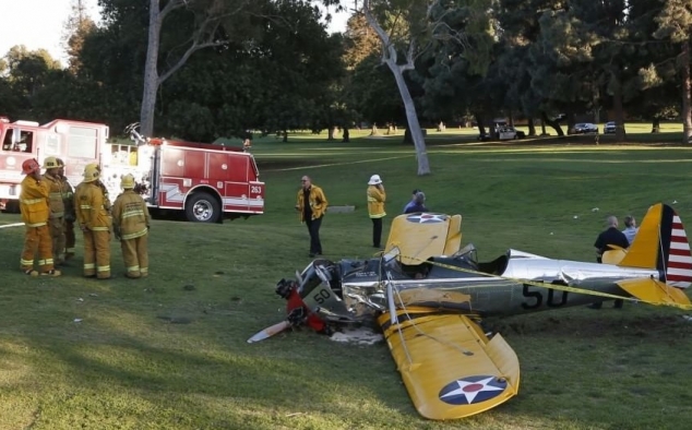 Immagine 12 - Harrison Ford, incidente aereo