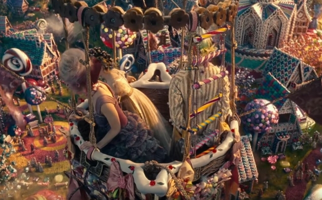 Immagine 9 - Lo Schiaccianoci e i Quattro Regni, immagini tratte dal film Disney con Mackenzie Foy e Keira Knightley