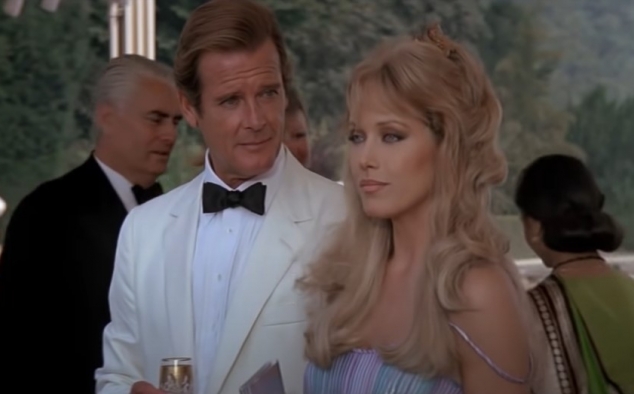 Immagine 1 - 007 Bersaglio mobile, immagini del film di J.Glen con Roger Moore, Christopher Walken, Tanya Roberts, Grace Jones