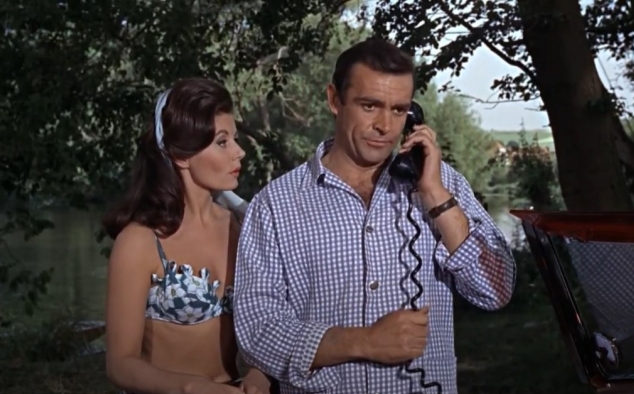 Immagine 1 - Agente 007 Dalla Russia con amore (1963), foto del film di Terence Young con Sean Connery, Daniela Bianchi, Robert Shaw, Bernard