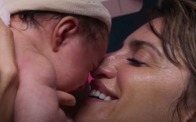 Immagine 6 - Madres paralelas, immagini del film di Pedro Almodovar con Penélope Cruz, Milena Smith