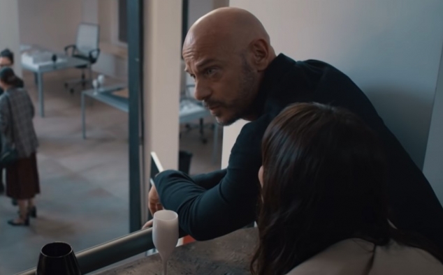 Immagine 2 - Per tutta la vita, immagini del film con Ambra Angiolini, Luca Bizzarri, Carolina Crescentini, Claudia Gerini