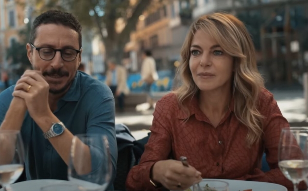 Immagine 15 - Per tutta la vita, immagini del film con Ambra Angiolini, Luca Bizzarri, Carolina Crescentini, Claudia Gerini