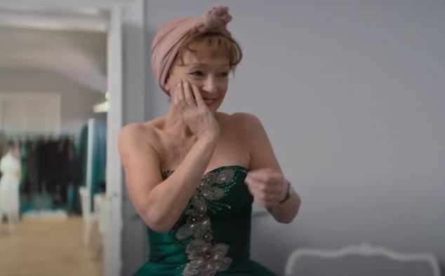 Immagine 7 - La Signora Harris va a Parigi, immagini del film di A. Fabian con Lesley Manville, Jason Isaacs, Isabelle Huppert