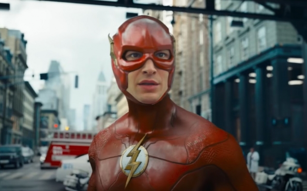 Immagine 28 - The Flash, immagini del film supereroi DC Comics del 2023 con Ezra Miller, Michael Keaton, Ben Affleck