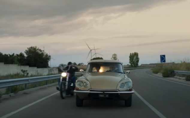 Immagine 3 - L\'ultima settimana di settembre, immagini del film di Gianni De Blasi con Diego Abatantuono, Biagio Venditti, Roberta Mattei, M