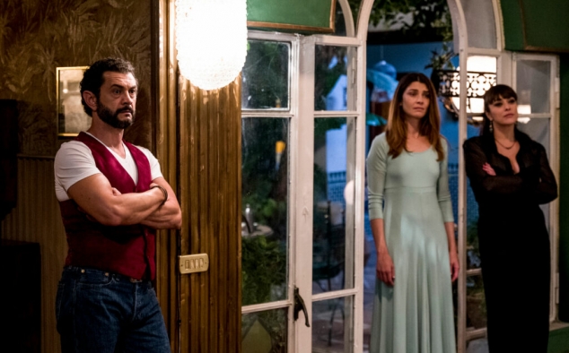 Immagine 14 - Vicini di casa, foto e immagini del film del 2022 di P. Costella con C. Bisio, V. Puccini, V. Marchioni, V. Lodovini