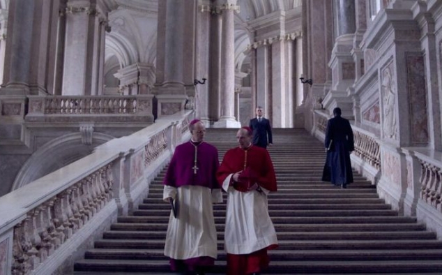 Immagine 5 - Conclave, immagini del film di Edward Berger con Ralph Fiennes, Stanley Tucci, John Lithgow, Isabella Rossellini