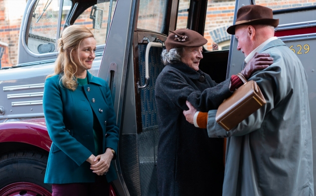 Immagine 1 - The Miracle Club, immagini del film di Thaddeus O'Sullivan con Laura Linney, Kathy Bates, Maggie Smith