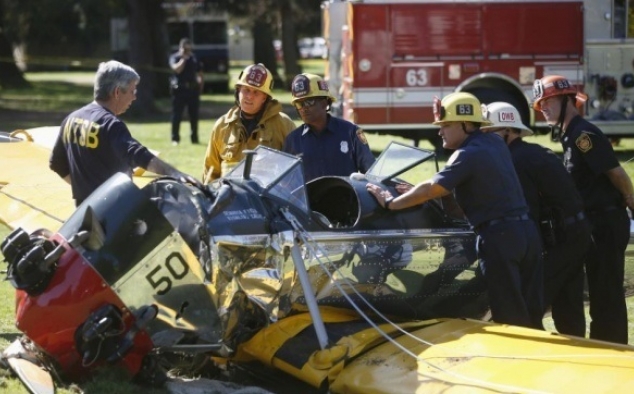 Immagine 16 - Harrison Ford, incidente aereo