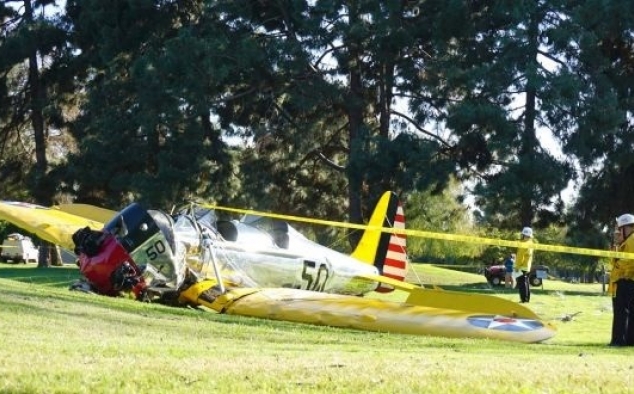 Immagine 17 - Harrison Ford, incidente aereo