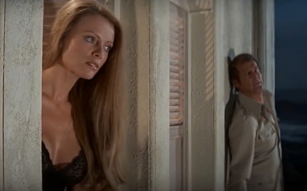 Immagine 33 - Agente 007 - Octopussy Operazione piovra (1983), foto e immagini del film di John Glen con Roger Moore, Maud Adams e Kabir Bedi