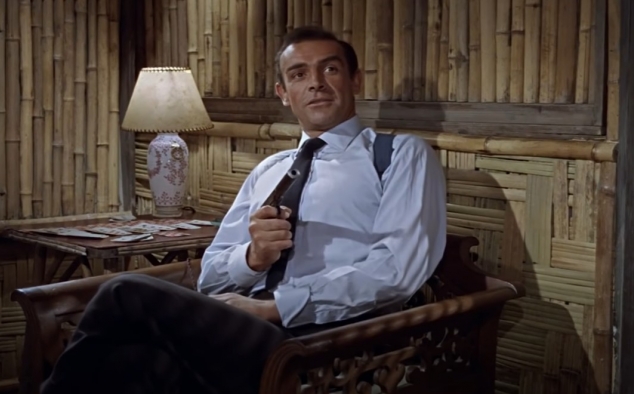 Immagine 10 - Agente 007- Licenza di uccidere (1962), immagini del film di Terence Young con Sean Connery, Ursula Andress, Joseph Wiseman, Jac