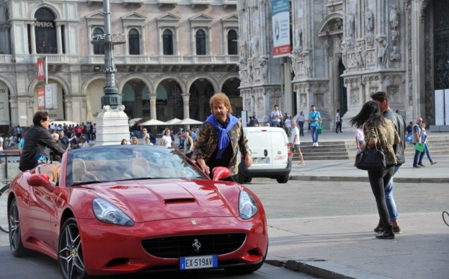 Immagine 1 - Poveri ma ricchi, foto e immagini del film