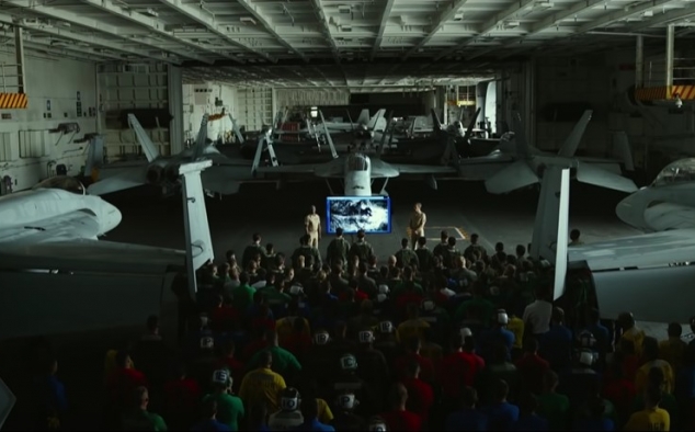 Immagine 17 - Top Gun: Maverick, foto del film con Tom Cruise