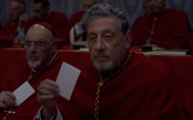 Immagine 13 - Conclave, immagini del film di Edward Berger con Ralph Fiennes, Stanley Tucci, John Lithgow, Isabella Rossellini