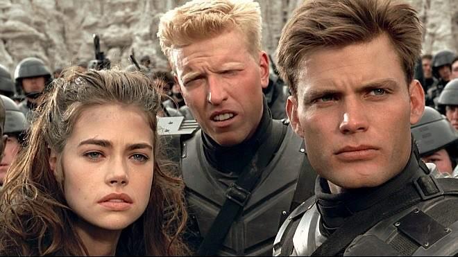 Starship Troopers film serie, romanzo fantascienza