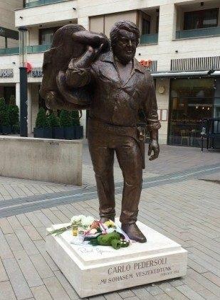 Spencer statua