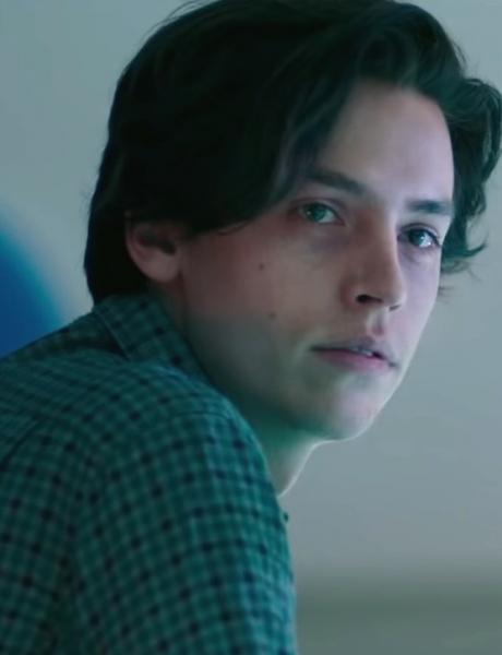 A un metro da te, uscita, Cole Sprouse