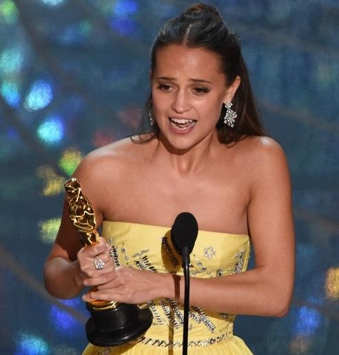Alicia Vikander Oscar 2016