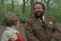 Immagine 20 - Uno sceriffo extraterrestre... poco extra e molto terrestre, Bud Spencer cucina i fagioli accendendo il fuoco con il pollice