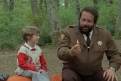 Immagine 21 - Uno sceriffo extraterrestre... poco extra e molto terrestre, Bud Spencer cucina i fagioli accendendo il fuoco con il pollice