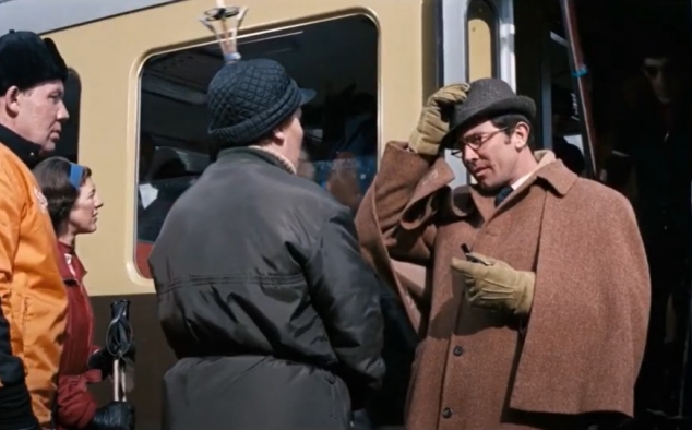 Immagine 4 - Agente 007 Al servizio segreto di sua maestà (1969), immagini del film di Peter R. Hunt con George Lazenby nei panni di James Bo