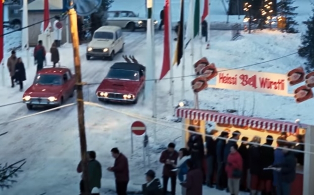 Immagine 8 - Agente 007 Al servizio segreto di sua maestà (1969), immagini del film di Peter R. Hunt con George Lazenby nei panni di James Bo