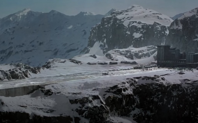 Immagine 8 - 007 Goldeneye (1995), immagini del film di Martin Campbell con Pierce Brosnan per la prima volta nei panni di James Bond