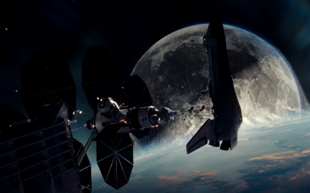 Immagine 8 - Moonfall, immagini del film di Roland Emmerich con Halle Berry, Patrick Wilson, John Bradley, Michael Peña