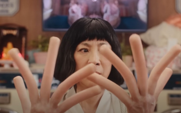 Immagine 8 - Everything Everywhere All at Once, immagini del film vincitore del Premio Oscar 2023