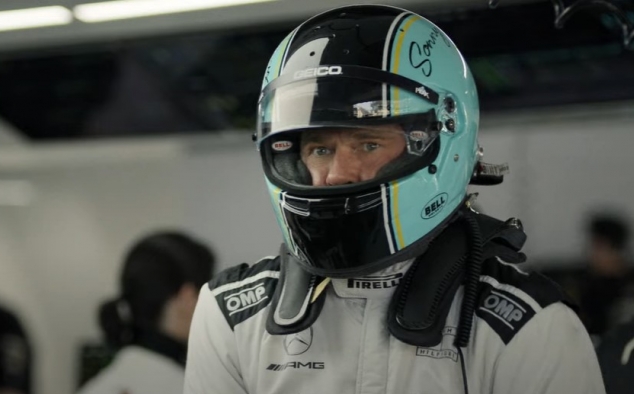 Immagine 7 - F1, immagini del film di Joseph Kosinski con Brad Pitt, Javier Bardem, Kerry Condon, Tobias Menzies