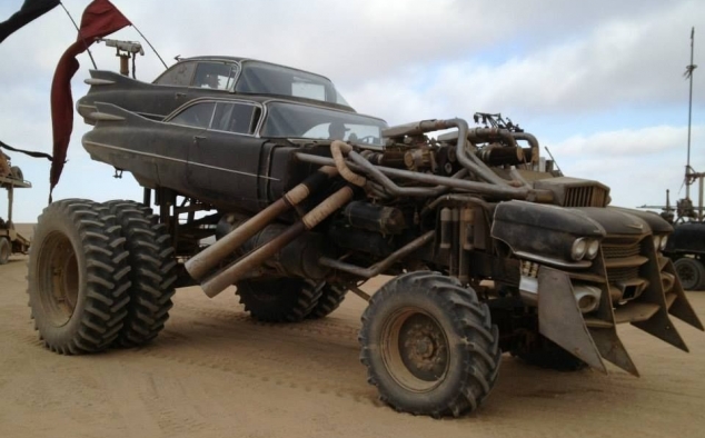 Immagine 2 - Immagini foto e disegni dei veicoli della saga di Mad Max, tra cui la Ford Falcon V8 Interceptor di Mel Gibson