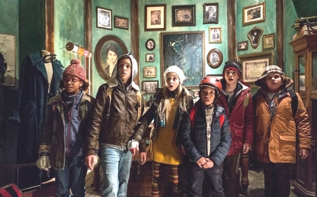 Immagine 2 - La Befana vien di notte, foto del film con Paola cortellesi