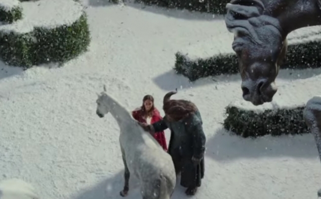 Immagine 24 - La bella e la bestia, immagini del film live action del 2017