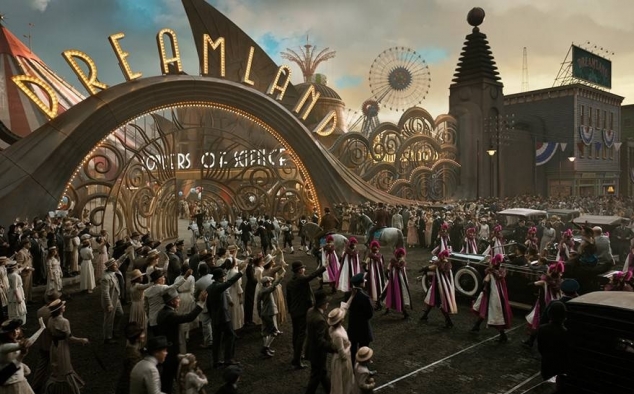Immagine 18 - Dumbo, foto del film di Tim Burton con Colin Farrell, Michael Keaton, Danny De Vito, Eva Green