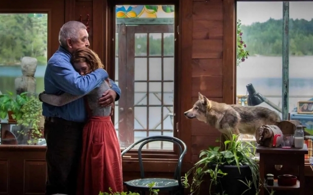 Immagine 18 - Il Lupo e il Leone, foto e immagini del film del 2021 di Gilles de Maistre con Molly Kunz e Graham Greene