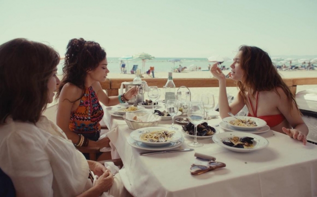 Immagine 9 - Fuori, immagini del film di Mario Martone con Valeria Golino, Matilda De Angelis, Elodie, Sylvia De Fanti