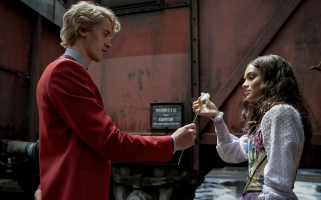 Immagine 4 - Hunger Games: La Ballata dell'Usignolo e del Serpente, immagini del film con Tom Blyth, Rachel Zegler, Peter Dinklage, Viola Da