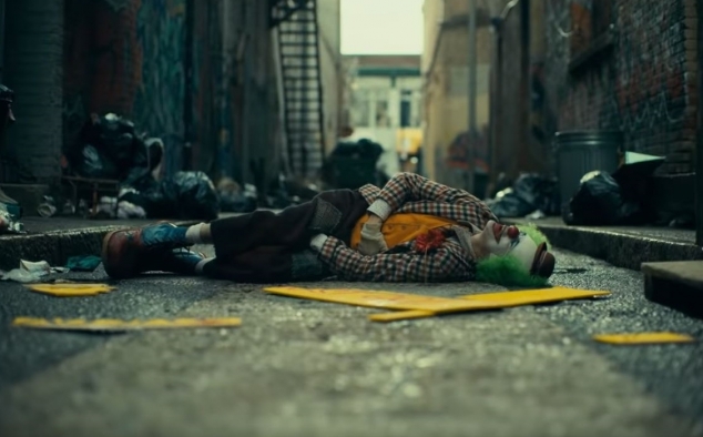 Immagine 1 - Joker, foto dal film con Joaquin Phoenix, Robert De Niro